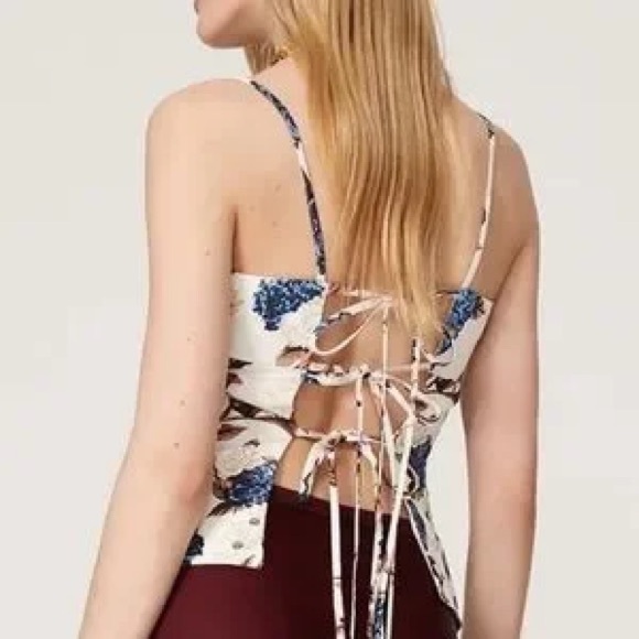 Tory Burch 90’s inspired strappy tie back tank - Picture 3 of 11